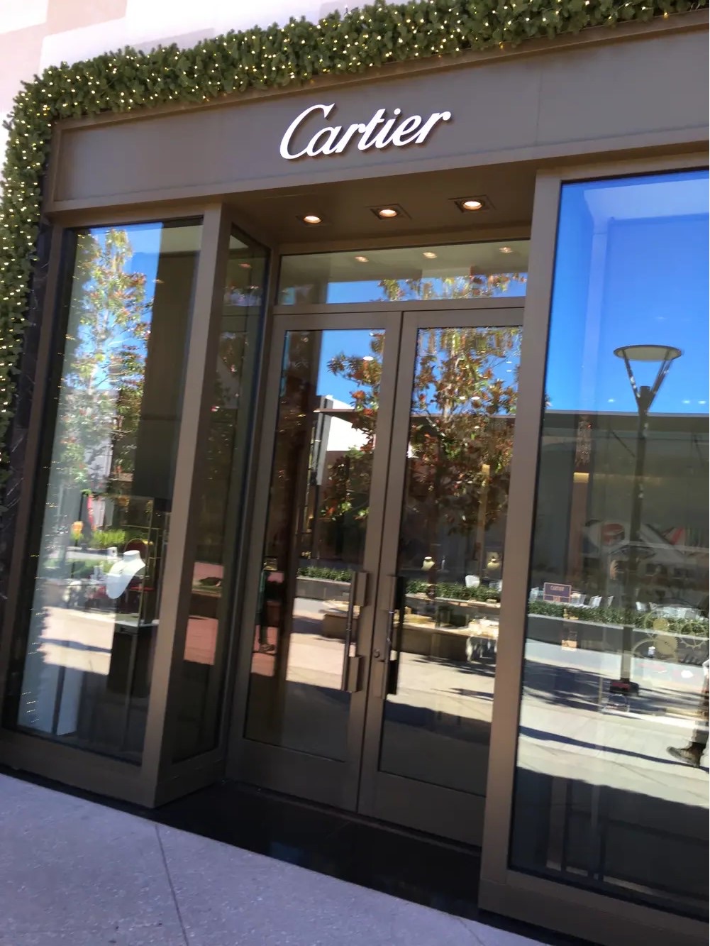 Cartier storefront commercial project